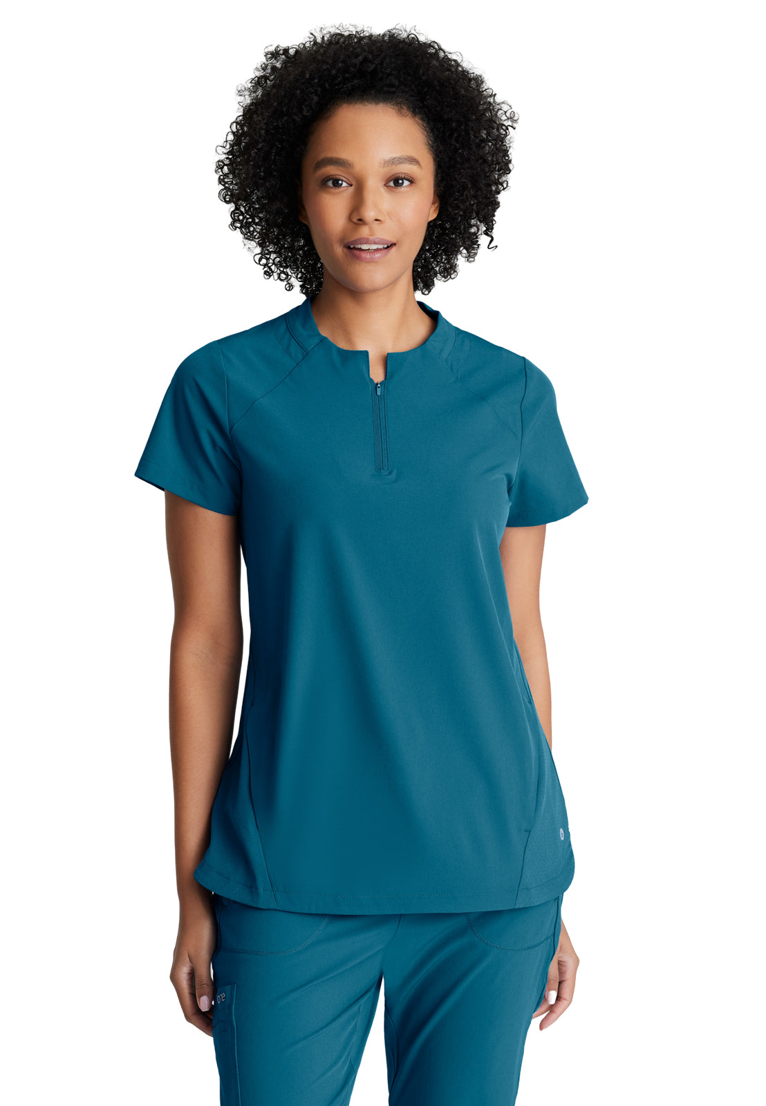 Women's 2 Pocket Banded Zip Collar Flux Scrub Top