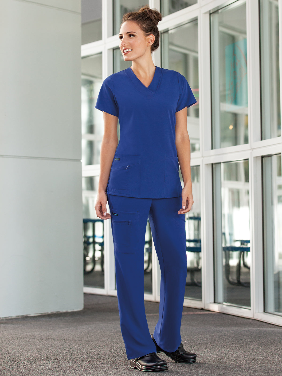 Women's 2-Pocket Scrub Top