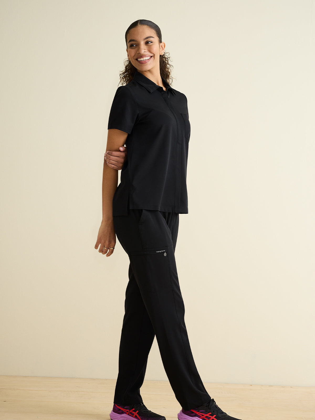 Women's 1-Pocket Zip Front Top