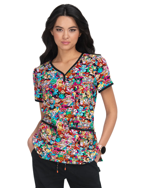 Women's 2-Pocket Henley Neckline Print Eve Scrub Top