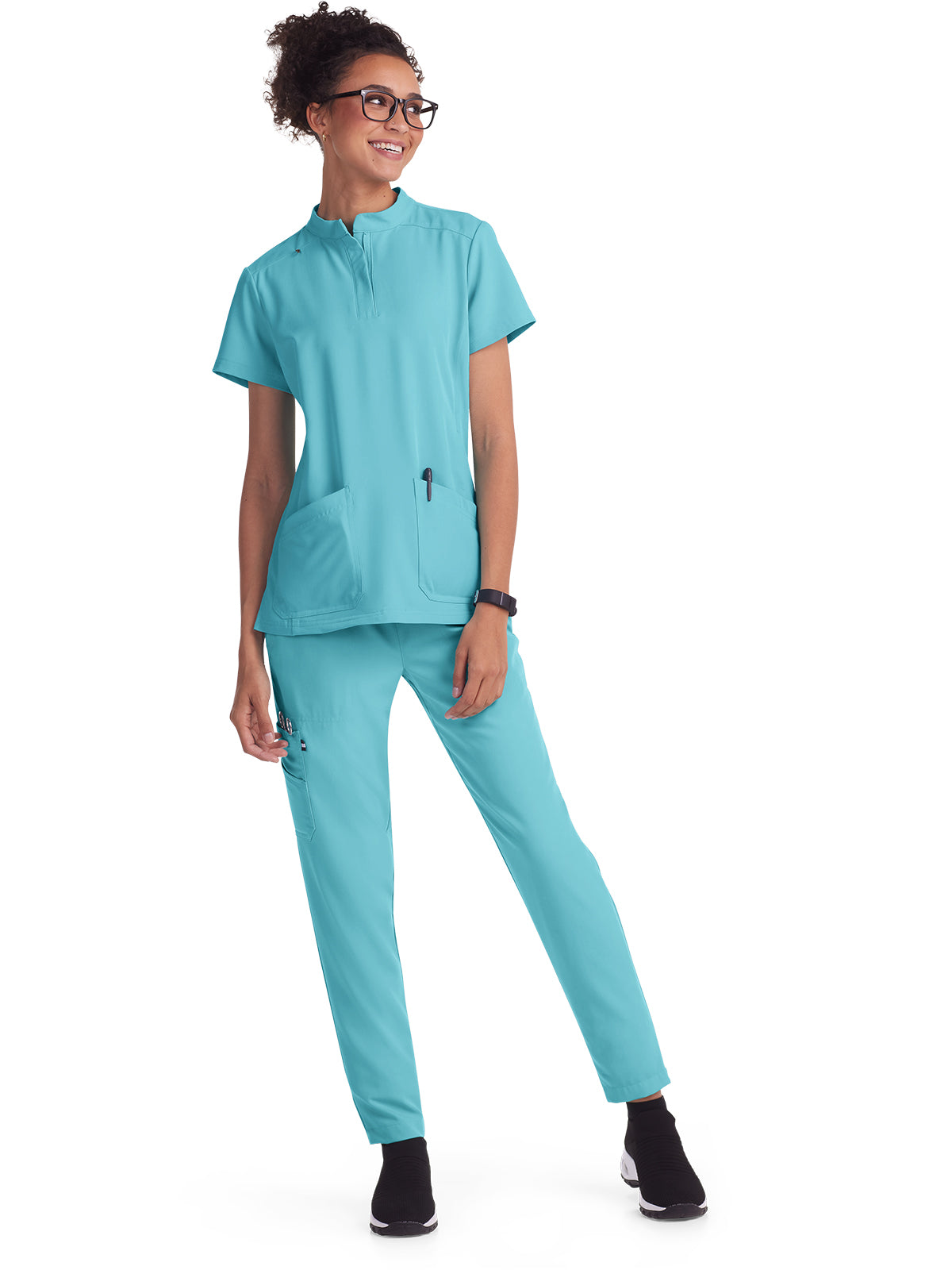 Women's 4-Pocket Zipper-Neck Mandarin Collar Driven Scrub Top