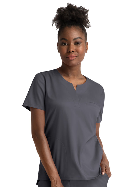 Women's Three-Pocket Notched Crew Neck Top