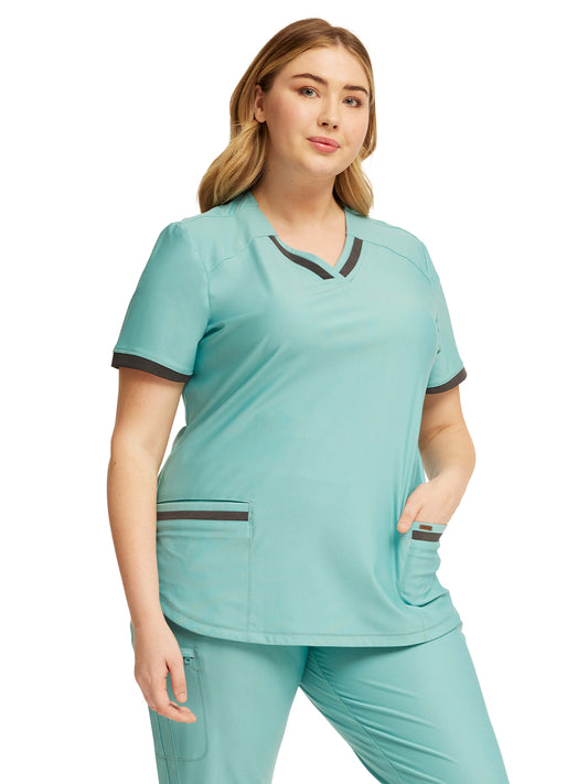 Women's Curved Hemline V-Neck Scrub Top