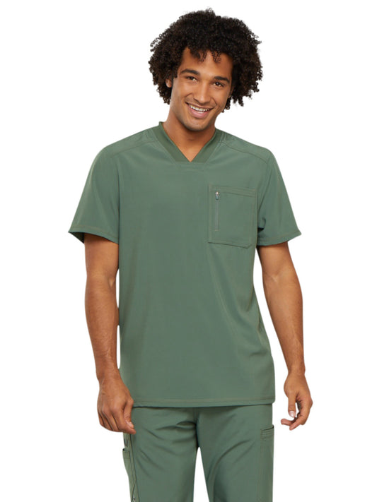 Men's Tuckable V-Neck Scrub Top