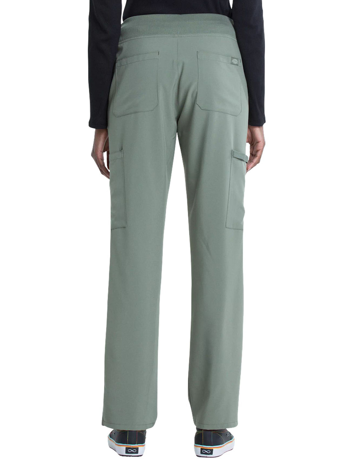 Women's Natural Rise Tapered Leg Pull-On Pant