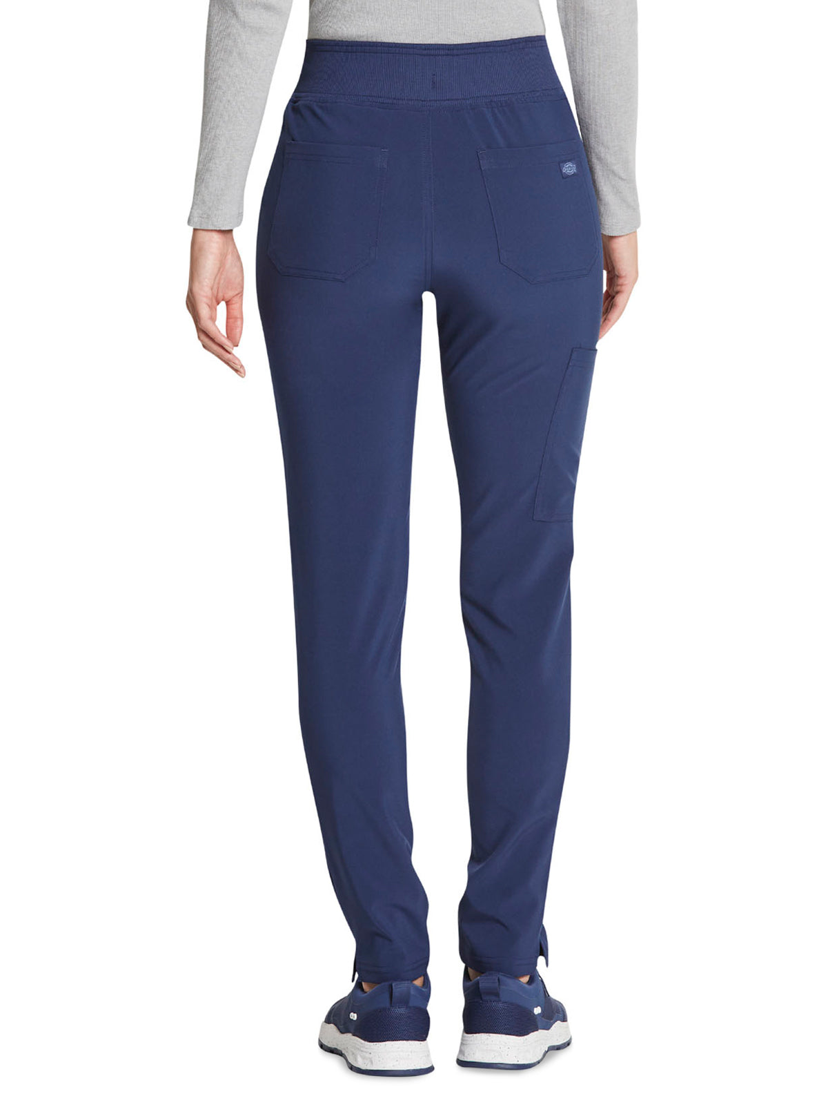 Women's 5-Pocket Mid Rise Tapered Leg Pant