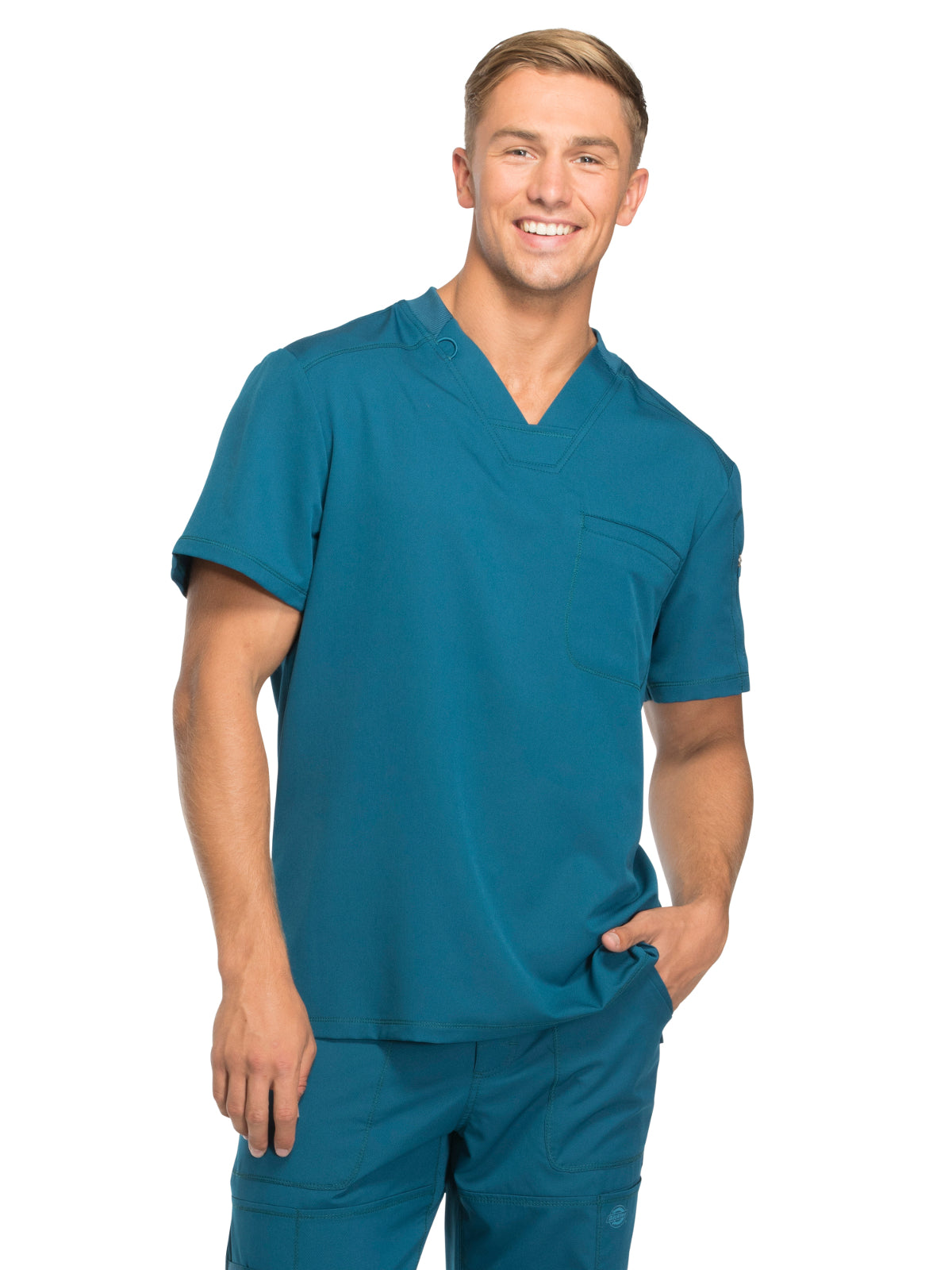 Men's 2-Pocket Tuckable Scrub Top