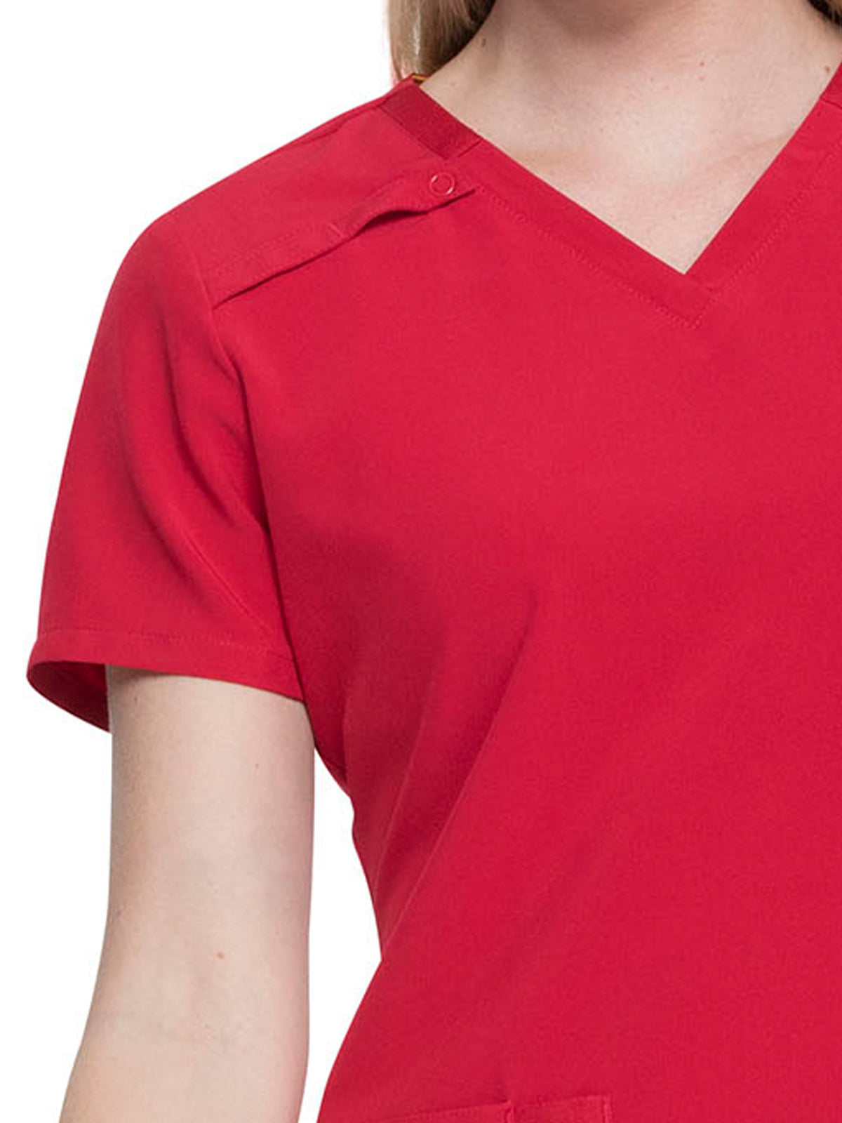 Women's 2-Pocket Contemporary V-Neck Scrub Top