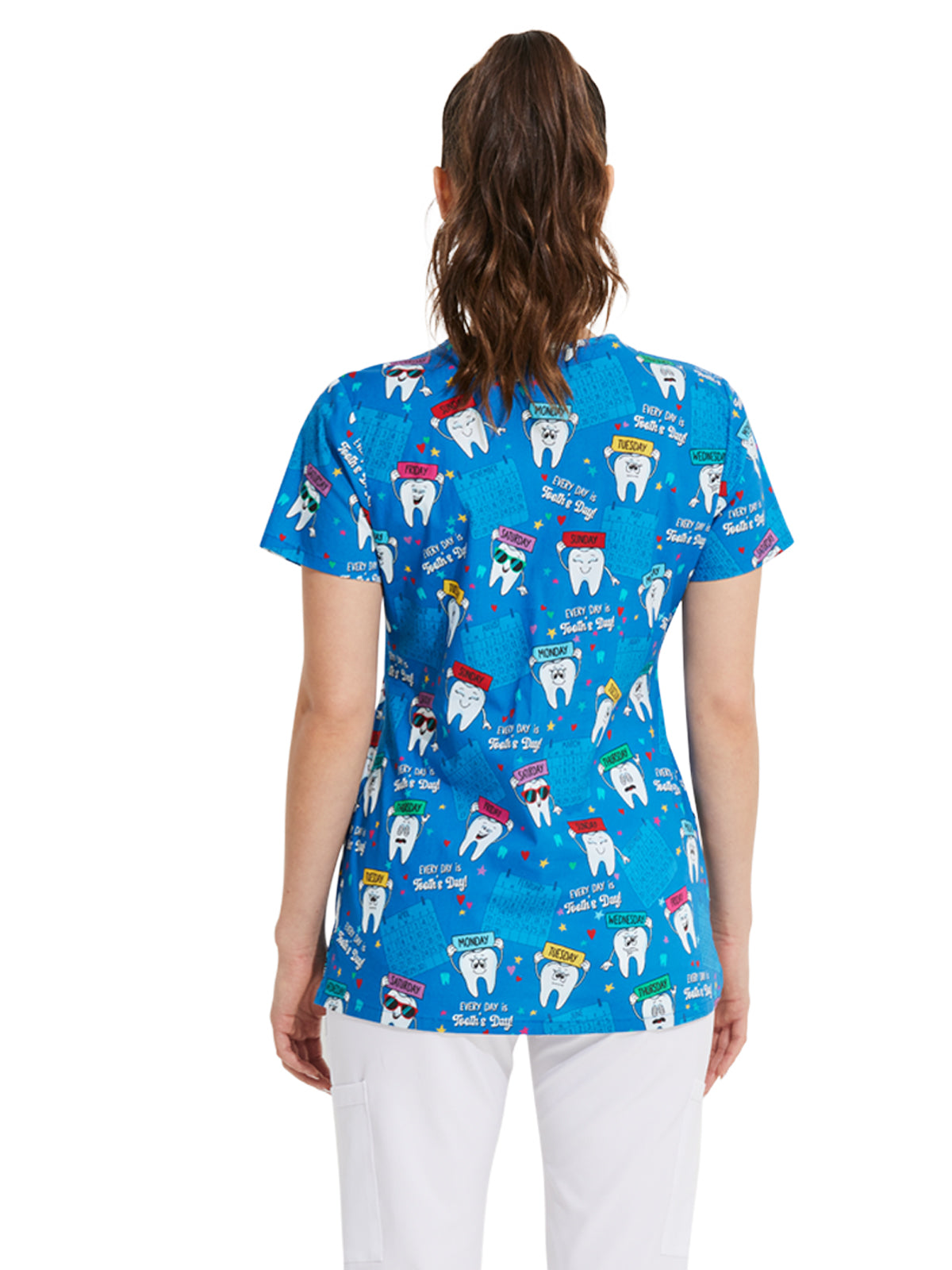 Women's 2-Pocket V-Neck Print Scrub Top