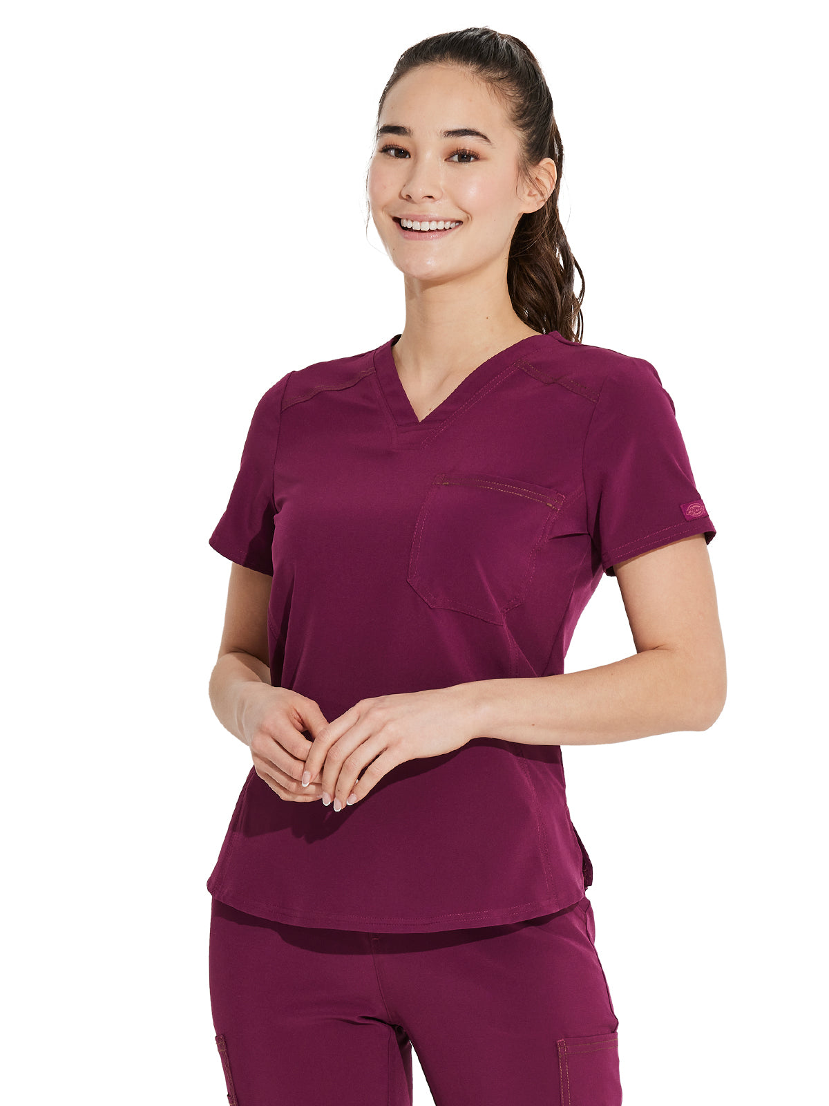 Women's Tuckable One Pocket V-Neck Top