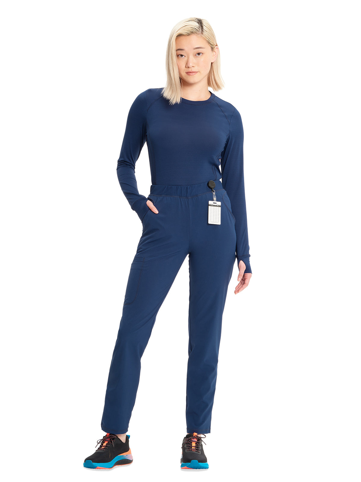 Women's Tapered Leg Cargo Scrub Pant