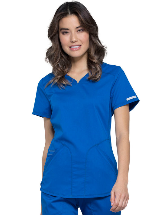 Women's 2-Pocket V-Neck Scrub Top