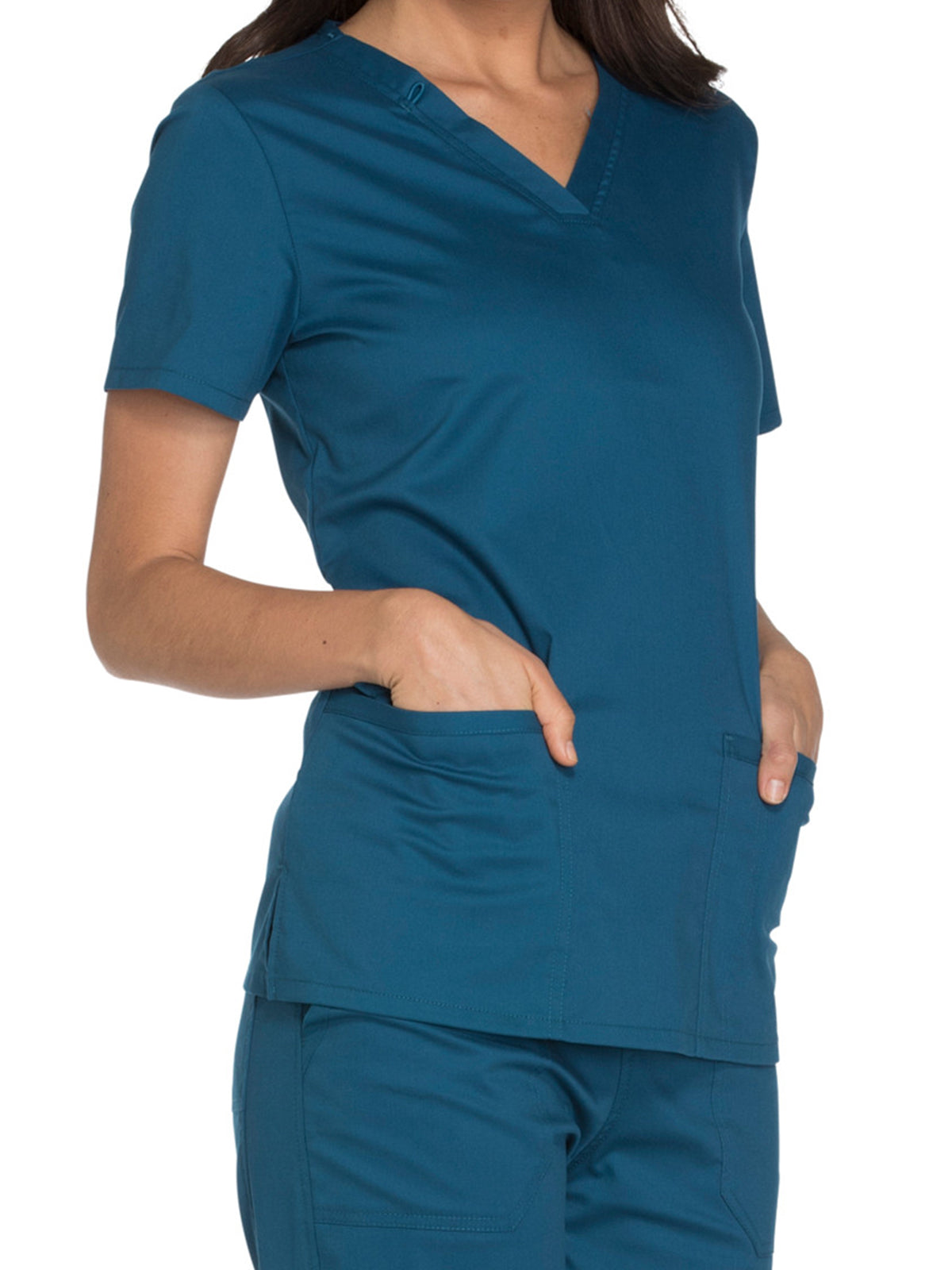 Women's 3-Pocket V-Neck Scrub Top