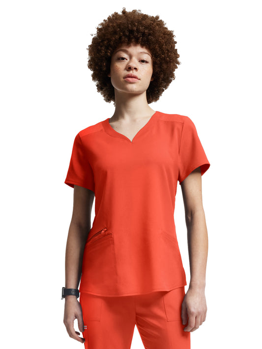 Women's Curved V-Neckline Scrub Top