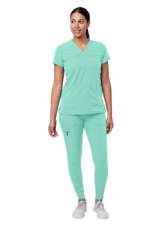 Women's Movement Booster Jogger Scrub Set